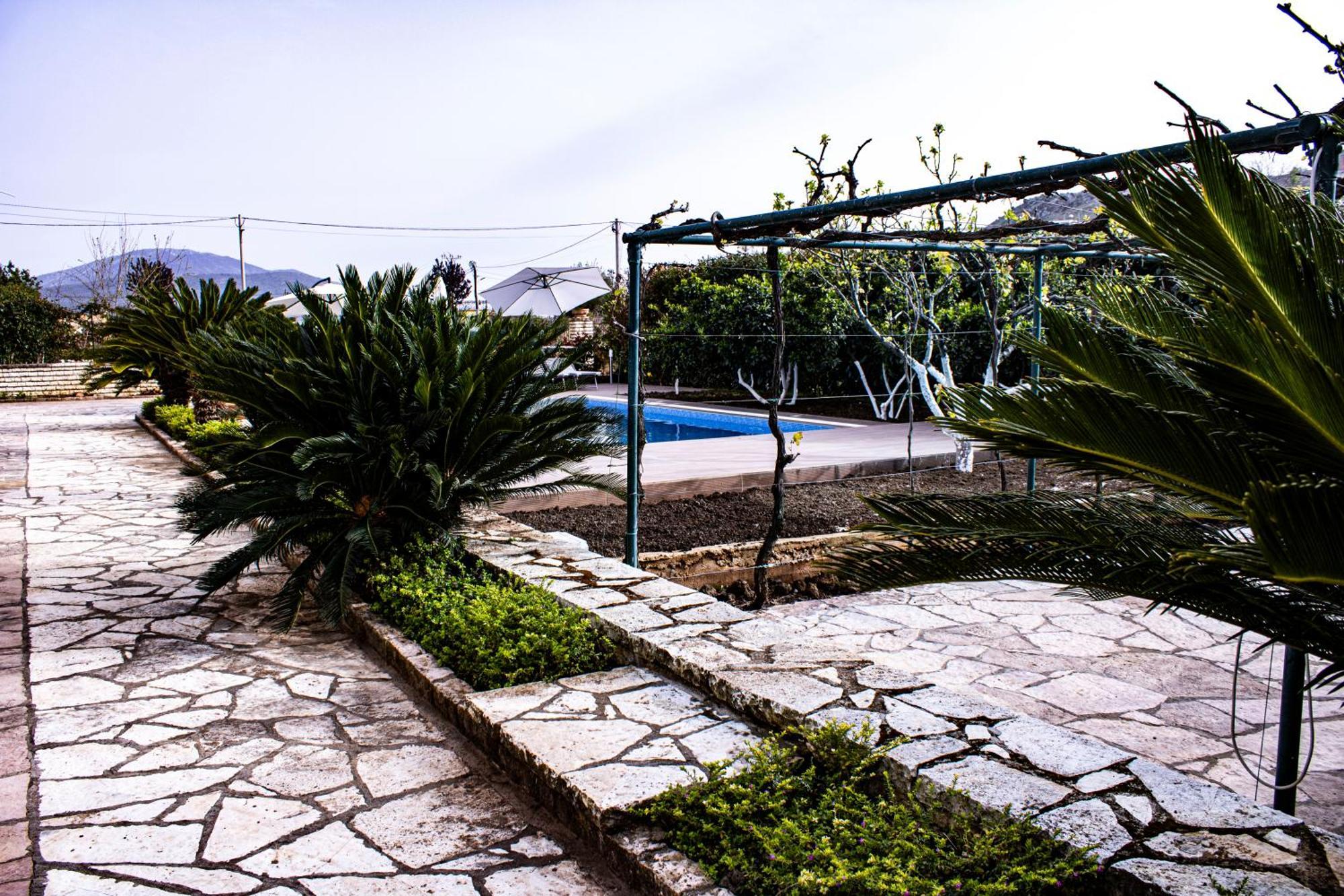 Villa La Quiete - Adults Only Cuke Bagian luar foto
