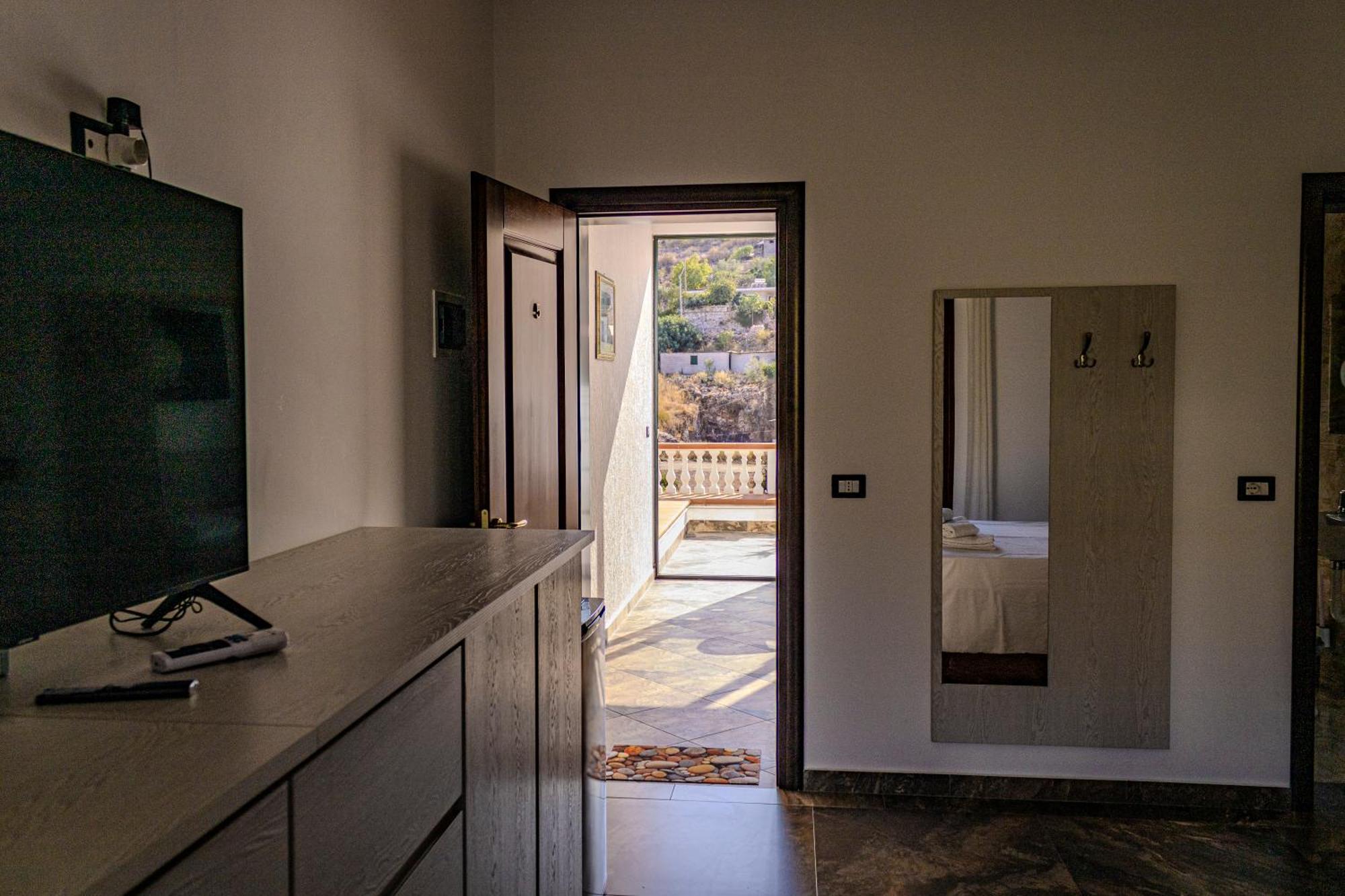 Villa La Quiete - Adults Only Cuke Bagian luar foto
