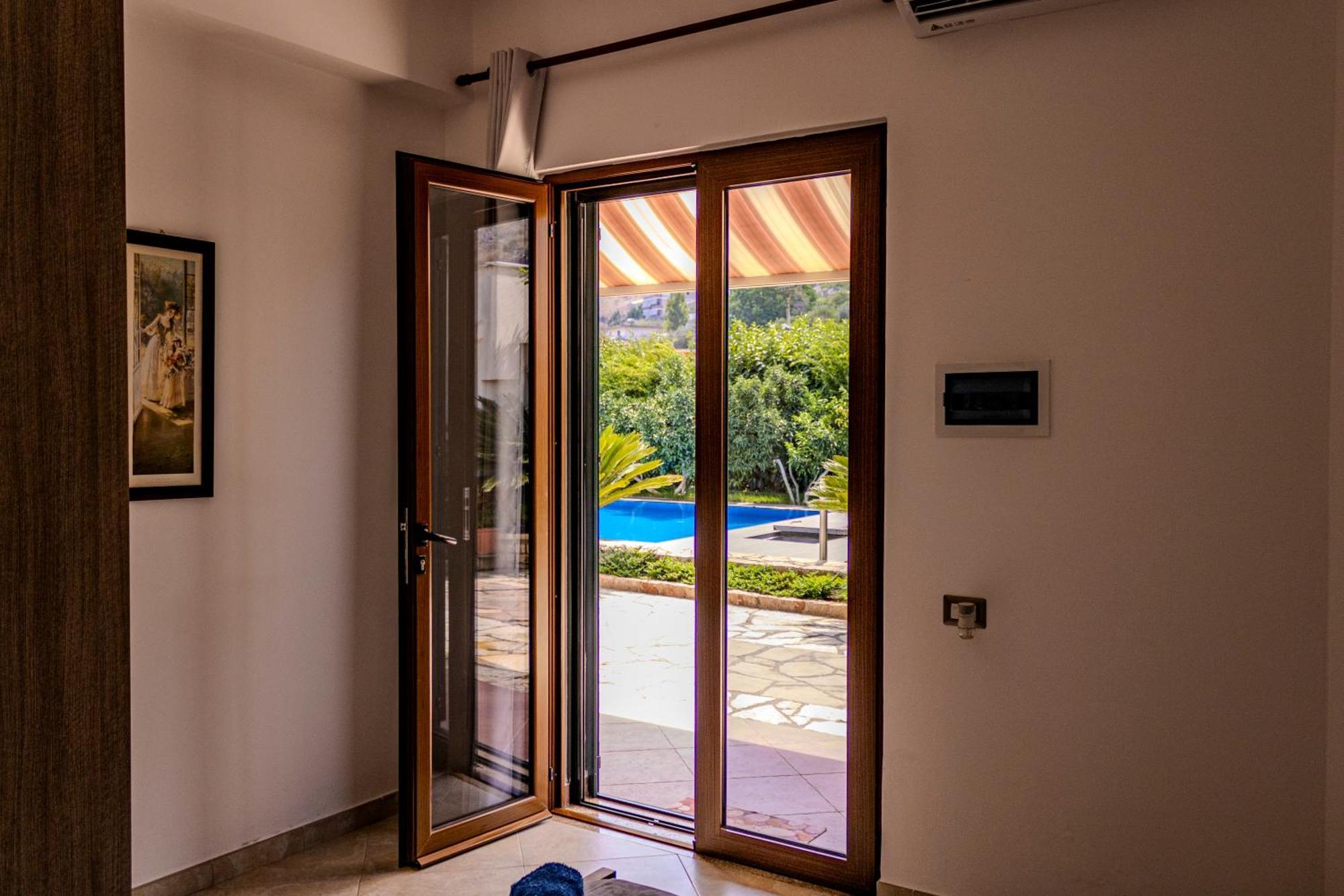 Villa La Quiete - Adults Only Cuke Bagian luar foto
