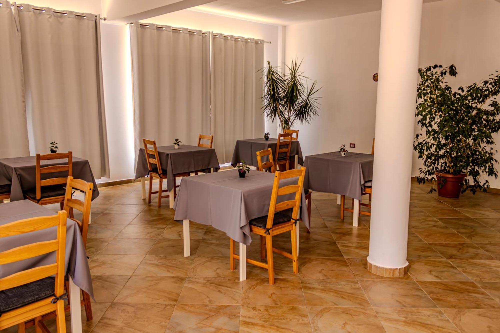 Villa La Quiete - Adults Only Cuke Bagian luar foto