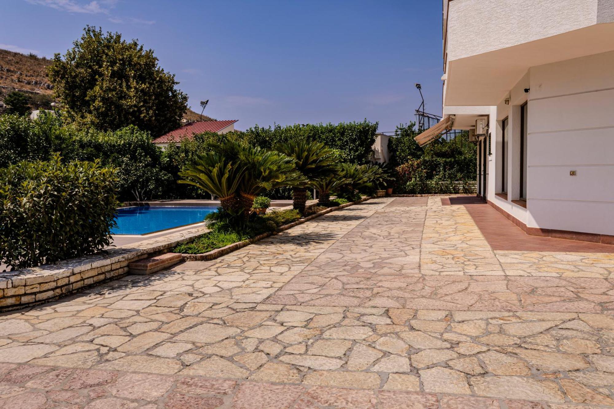 Villa La Quiete - Adults Only Cuke Bagian luar foto